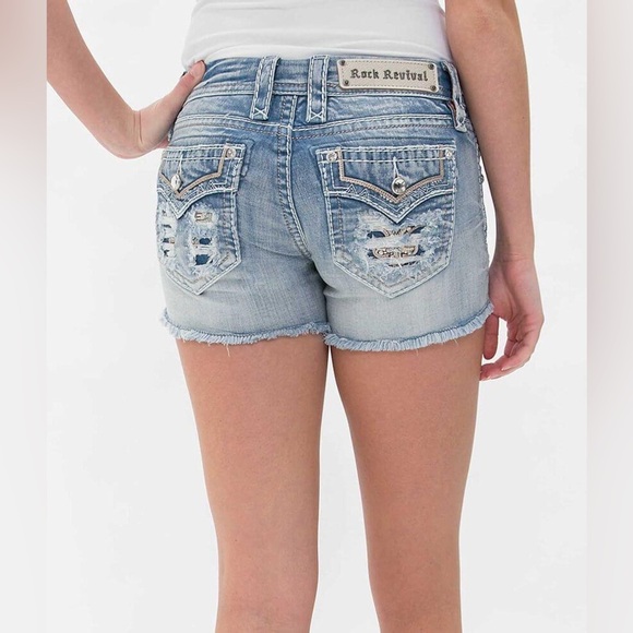 Rock Revival Fay Stretch Short - Picture 1 of 15